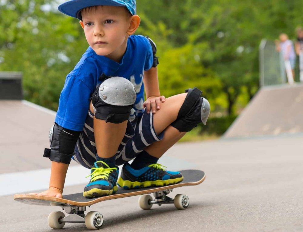 Скейтборд для начинающих детей, особенности, конструкция, материалы