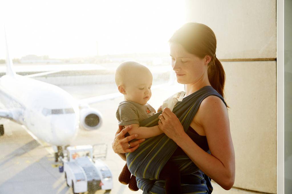 Полет на самолете во время беременности: возможный вред, советы