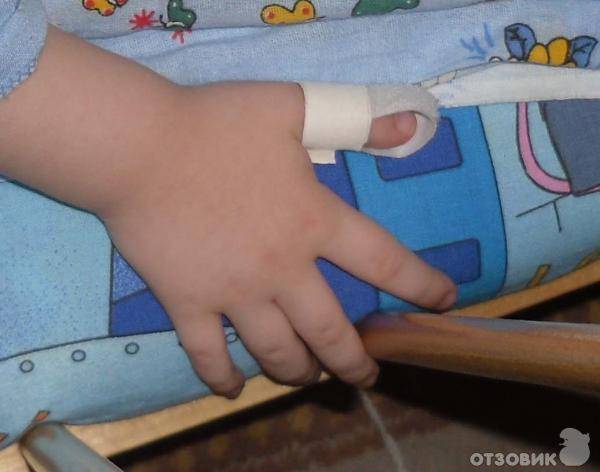 Как отучить ребенка сосать палец: 3 совета