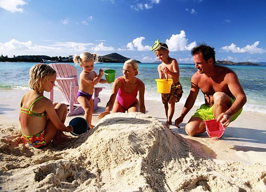 Пляжный отдых за границей с детьми